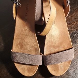 Lucky brand sandals size 6